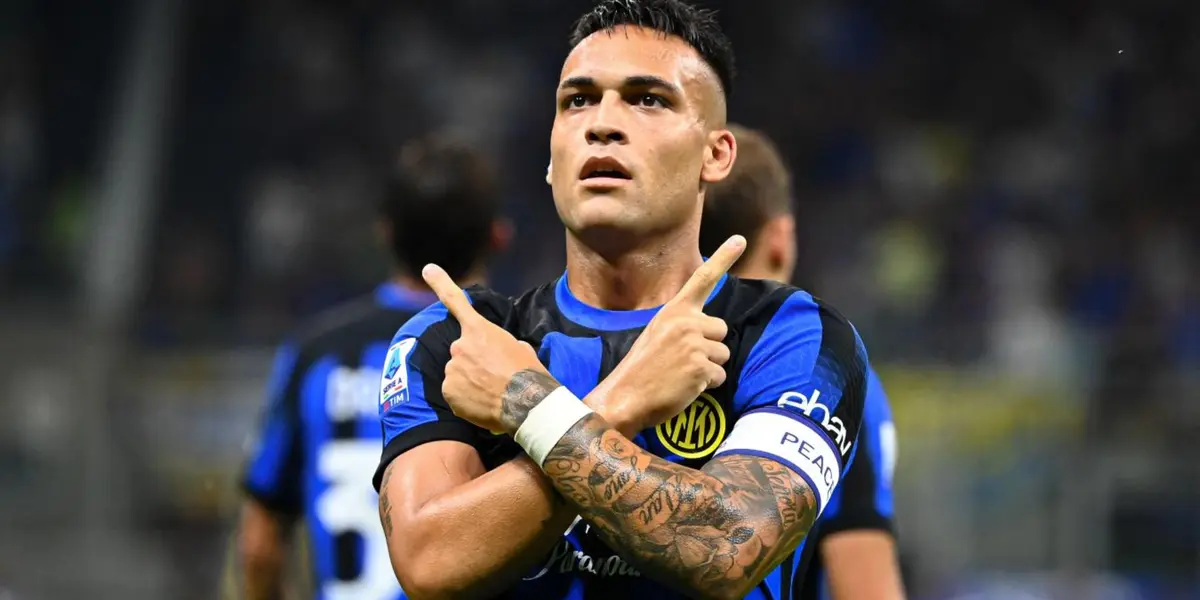Lautaro celebrando