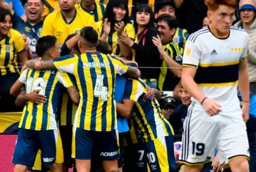 Además, Jorge Almirón se mostró molesto por el estilo de juego del equipo.