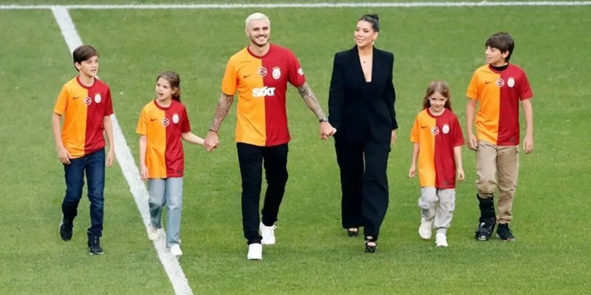 Además, reveló lo que será del futuro del delantero que la está rompiendo en la liga de Turquía.