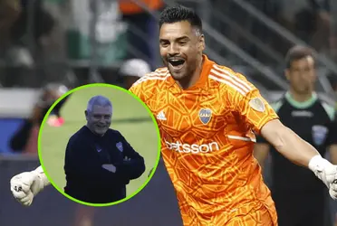 El arquero volvió a ser la gran figura de la noche ante Palmeiras.