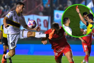 El Chelo vio la roja a los seis minutos del segundo tiempo.