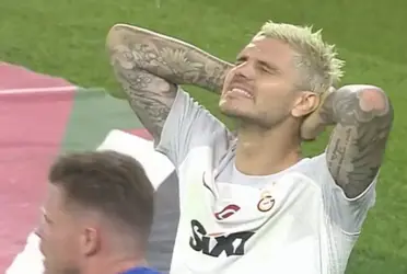 El ex delantero de la selección argentina desperdició una oportunidad con el arco en soledad tras una jugada de lujo.