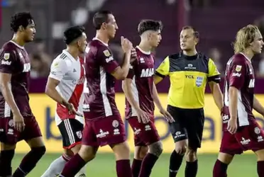 Entre el VAR y la revisión del árbitro hubo siete minutos perdidos.