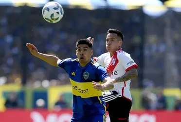 Marcos Rojo y fue excluido del campo de juego tras el gol de Salomón Rondón por protestar, sin siquiera estar jugando.