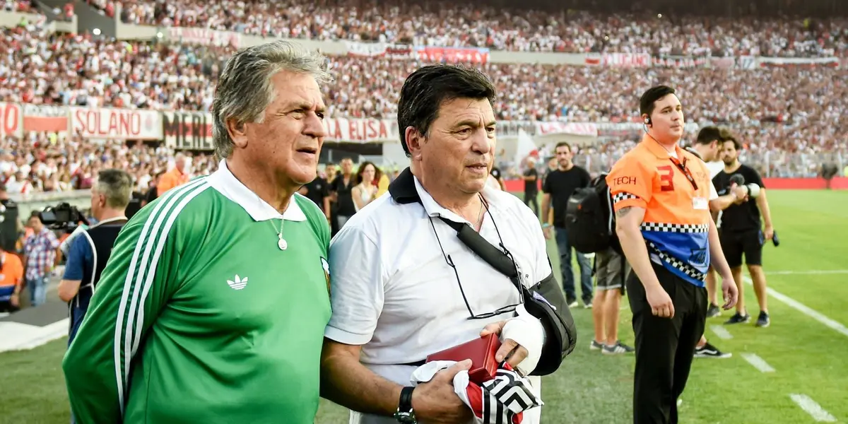 Tras la polémica por la invitación para el ex presidente, la mayoría de los hinchas que asistieron al estadio omitieron su presencia